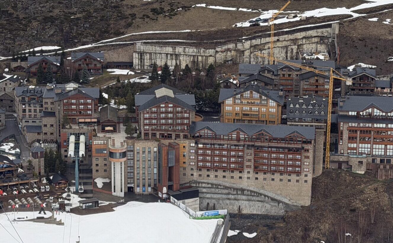 Slopeside view of Sport Hotel Village