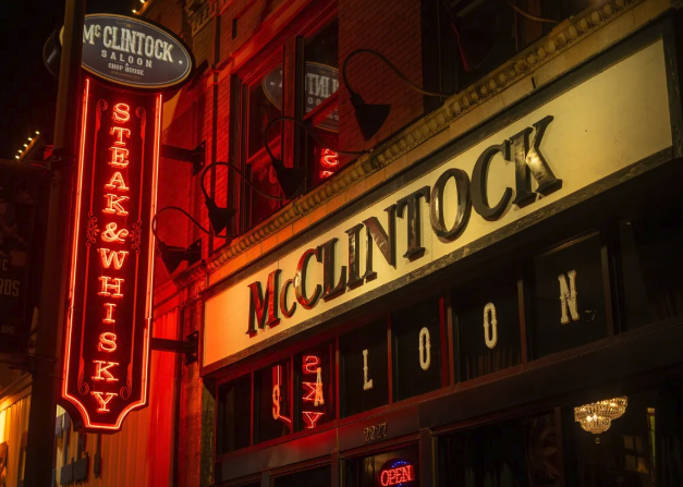 July SNO (Skiers Night Out)